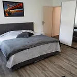 Moderne Wohlfuehlwohnung Nahe Bodensee & Messe * Tettnang
