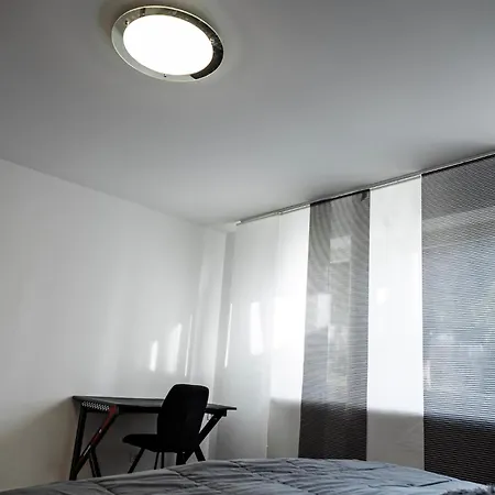 Moderne Wohlfuehlwohnung Nahe Bodensee & Messe شقة تيتنانغ