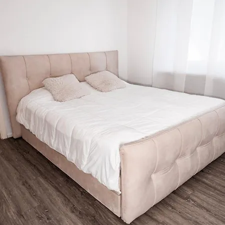 Moderne Wohlfuehlwohnung Nahe Bodensee & Messe شقة