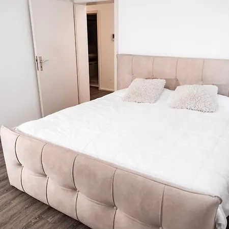 Moderne Wohlfuehlwohnung Nahe Bodensee & Messe شقة *