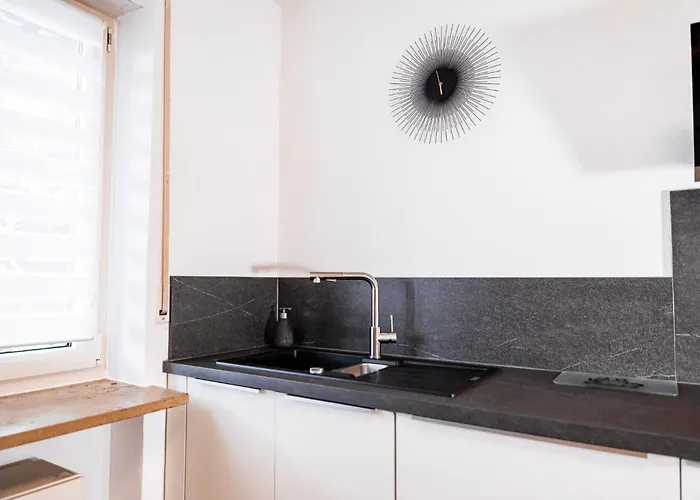 Moderne Wohlfuehlwohnung Nahe Bodensee & Messe * 泰特南