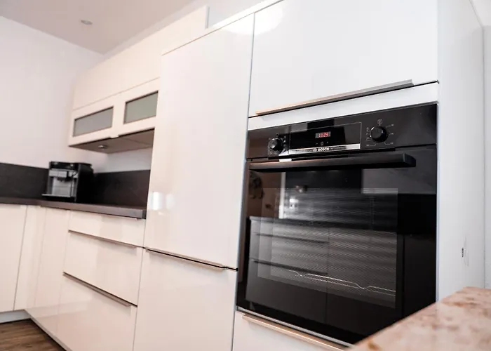 Moderne Wohlfühlwohnung Nahe Bodensee&messe Tettnang